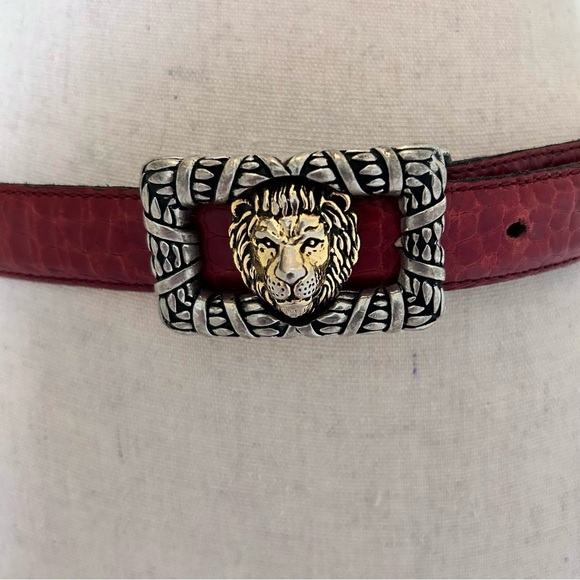 Vicenza Accessories - Vintage Vicenza Italian Leather Belt with Lion Buckle – Croc Embossed Brown S 32